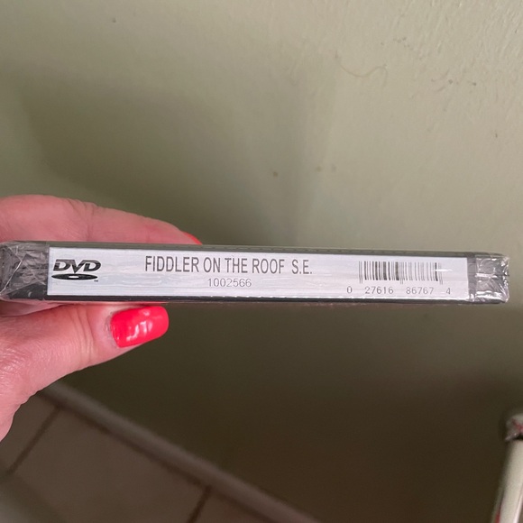 Fiddler On The Roof Special Edition Musical Movie DVD New / Unopened - Picture 3 of 3